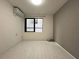 日暮里舎人ライナー 谷在家駅 徒歩10分の賃貸マンション 2階1Kのリビング/ダイニング