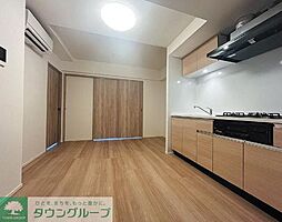 Alivis綾瀬 502 5階1LDKのリビング/ダイニング