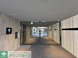 16 / 32