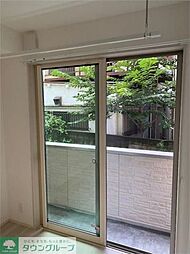 Ｓｅｒｅｎａ　Ｍａｃｈｉｙａ　II 1階1Kのリビング/ダイニング