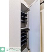 シューズボックス