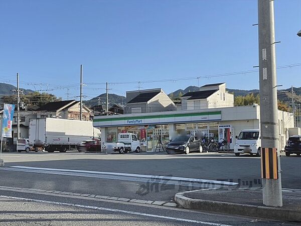 画像14:ファミリーマート桜井阿部店まで650メートル