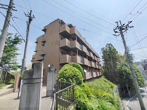 奈良県生駒市山崎町(賃貸マンション3LDK・2階・61.60㎡)の写真 その1