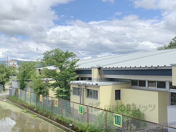 画像8:郡山北幼稚園まで700メートル