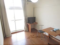 近鉄橿原線 九条駅 徒歩13分の賃貸アパート 2階1Kのリビング/ダイニング