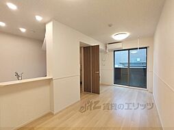 レジデンス・サツキII 104 1階1LDKのリビング/ダイニング