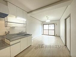 近鉄奈良線 新大宮駅 徒歩6分の賃貸マンション 5階3LDKのリビング/ダイニング