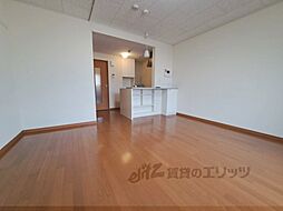 近鉄生駒線 南生駒駅 徒歩9分の賃貸アパート 1階ワンルームのリビング/ダイニング