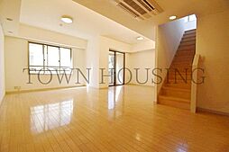 ミリアレジデンス乃木坂 503 5階2LDKのリビング/ダイニング