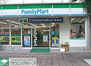 ファミリーマート 282m