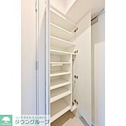 シューズボックス