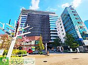 渋谷キャスト 徒歩8分。 620m