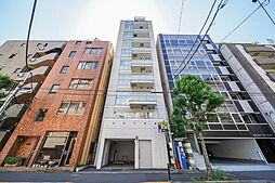 東京都千代田区一番町アドレスに位置する、平成22年3月築のマンション。
