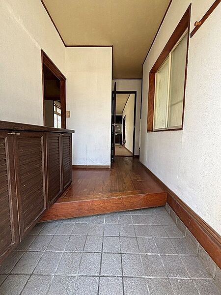 detached 埼玉県比企郡吉見町大字南吉見1990-16

地図を見る