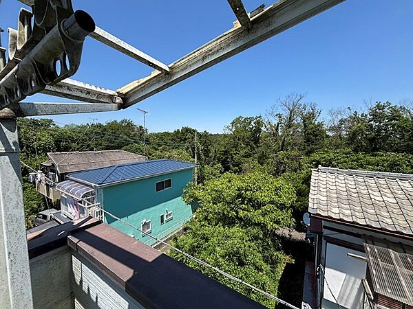 detached 埼玉県比企郡吉見町大字南吉見1990-16

地図を見る