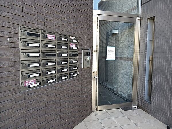 建物エントランス