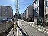 その他：前面道路は6ｍ。運転が苦手な方でも安心です。見通しが良く、車の出し入れもスムーズ。周辺は落ち着いた住宅街で、生活環境としても安心感があります。