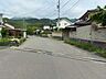 外観：前面道路（西から東）