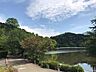 周辺：臥竜公園春には桜の名所100選にも選ばれた見事な桜が咲き誇り、大勢の花見客で賑わいます。隣接する須坂市動物園、入園料200円と好評です。 1600m
