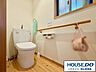 トイレ：朝の忙しい時間にも活躍してくれそうな、トイレは1階に2ヶ所配置しています♪
