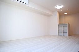 JR埼京線 戸田駅 徒歩22分の賃貸アパート 2階2LDKのリビング/ダイニング