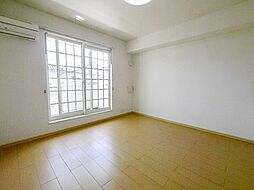 埼玉高速鉄道 川口元郷駅 徒歩12分の賃貸アパート 2階1LDKのリビング/ダイニング