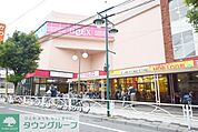 ベルクス戸田店 徒歩16分。スーパー 1270m
