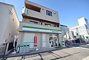 ファミリーマートさいたま桜木町店 529m