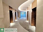 4階エレベーターホール