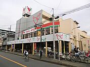 コモディイイダ蕨店 973m