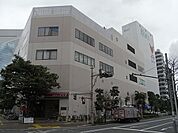 コモディイイダ仲町店 376m
