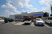 ローソンさいたまシティハイツ三橋店 403m