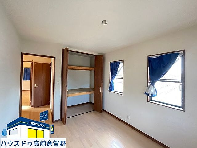 室内 前橋市川曲町