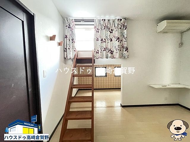 室内 高崎市浜尻町