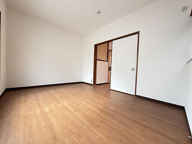 洋室 新宿区市谷加賀町2丁目