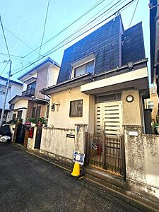 外観:現地外観 現況販売につき、お好みでリフォーム・DIYしてご利用いただけます!(R8年10月3日撮影) 外観:現地外観 現況販売につき、お好みでリフォーム・DIYしてご利用いただけます!(R8年10月3日撮影)