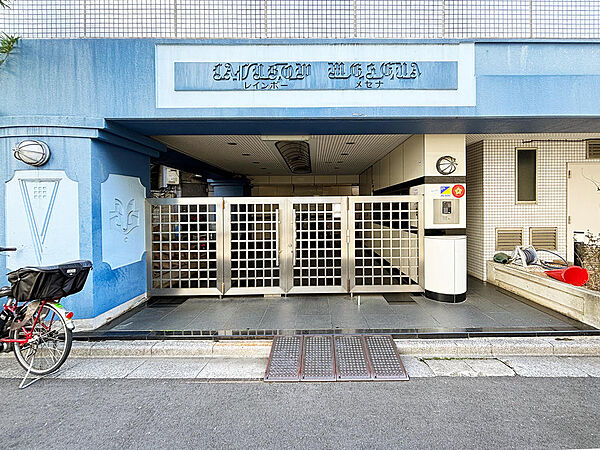 エントランスを拡大表示
