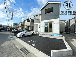 物件画像 南向き並列2台駐車可能な3LDK住宅