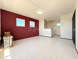 ANIMAL KINGDOM 2階1LDKのリビング/ダイニング