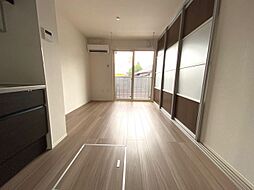 スピネル 1階1LDKのリビング/ダイニング