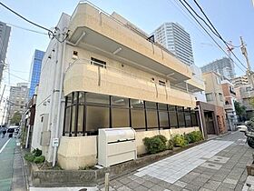 東京都新宿区四谷４丁目13-21（賃貸マンション1DK・1階・41.45㎡） その1