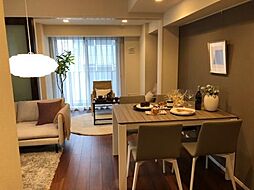 東京メトロ銀座線 虎ノ門駅 徒歩10分の賃貸マンション 7階2LDKのリビング/ダイニング