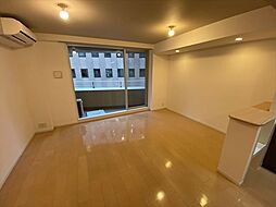 東京メトロ日比谷線 小伝馬町駅 徒歩3分の賃貸マンション 4階1LDKのリビング/ダイニング