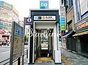末広町駅(東京メトロ 銀座線) 徒歩6分。 480m