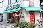まいばすけっと新川2丁目店 徒歩3分。 190m