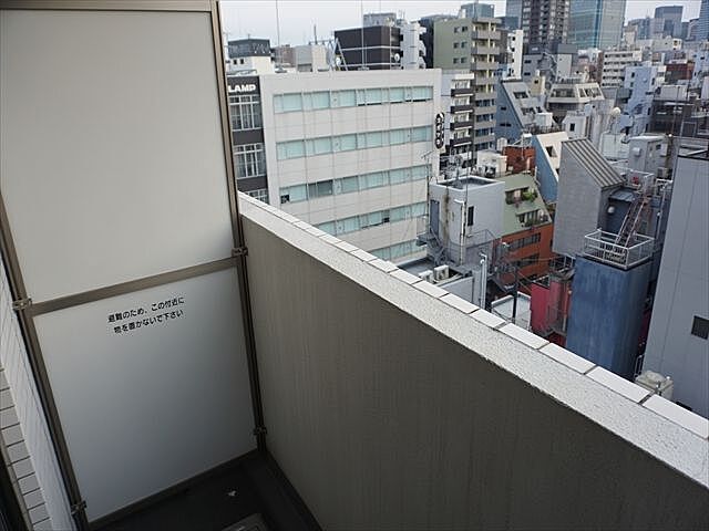 バルコニー