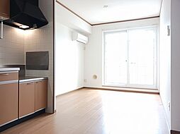 JR鹿児島本線 川内駅 バス10分 田崎橋下車 徒歩5分の賃貸アパート 2階2LDKのリビング/ダイニング