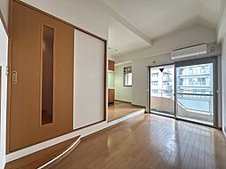 鹿児島市電2系統 中洲通駅 徒歩8分の賃貸マンション 6階ワンルームのリビング/ダイニング