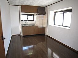 鹿児島市電2系統 市役所前駅 伊敷町下車 4.3kmの賃貸マンション 3階2DKのリビング/ダイニング