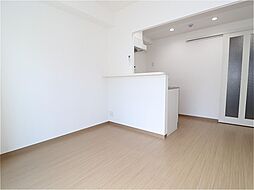 鹿児島市電1系統 荒田八幡駅 共月亭前バス停下車 徒歩15分の賃貸マンション 2階1LDKのリビング/ダイニング